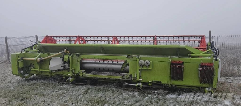 CLAAS Tucano 440 Leikkuupuimurit