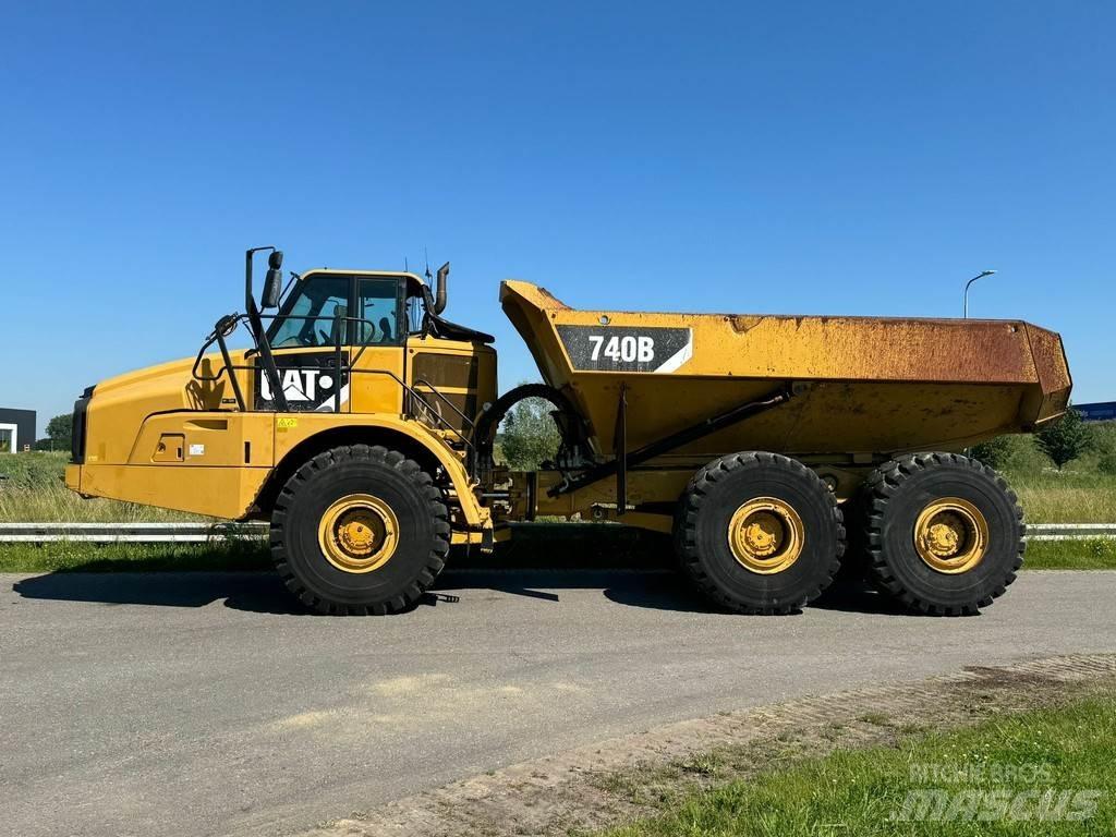 CAT 740B Dumpperit