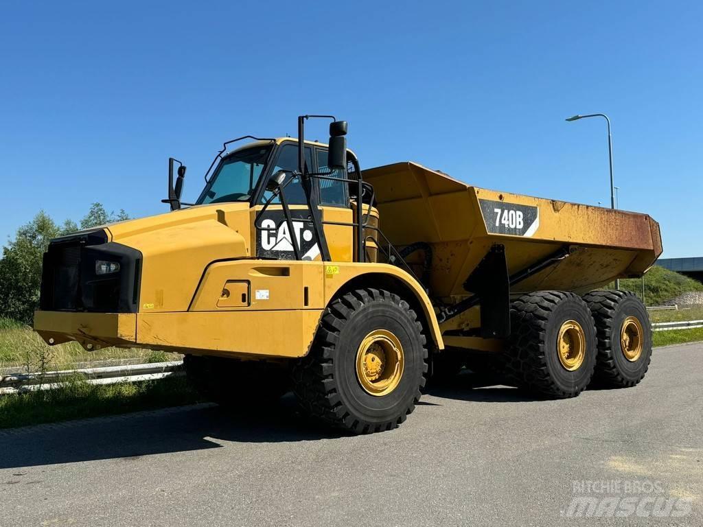 CAT 740B Dumpperit
