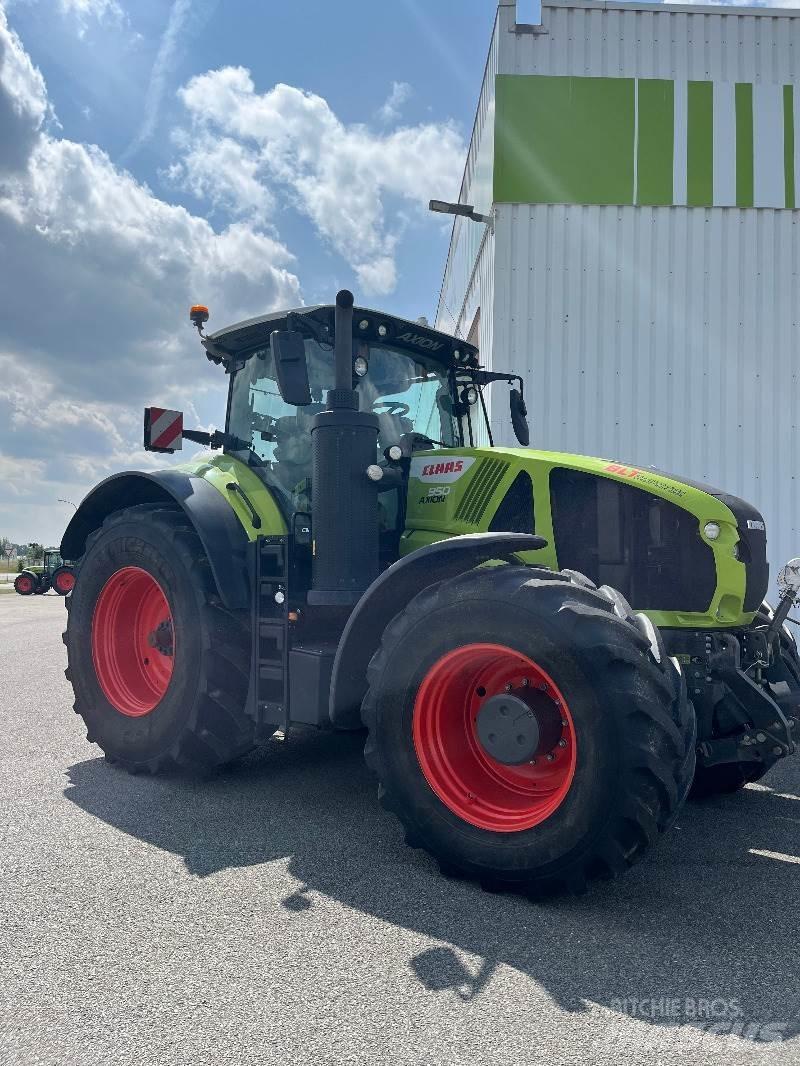 CLAAS Axion 950 Traktorit