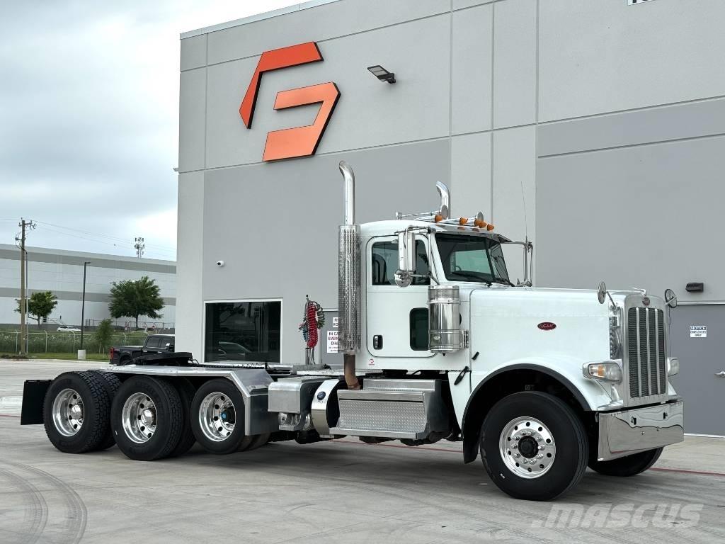 Peterbilt 389 Vetopöytäautot