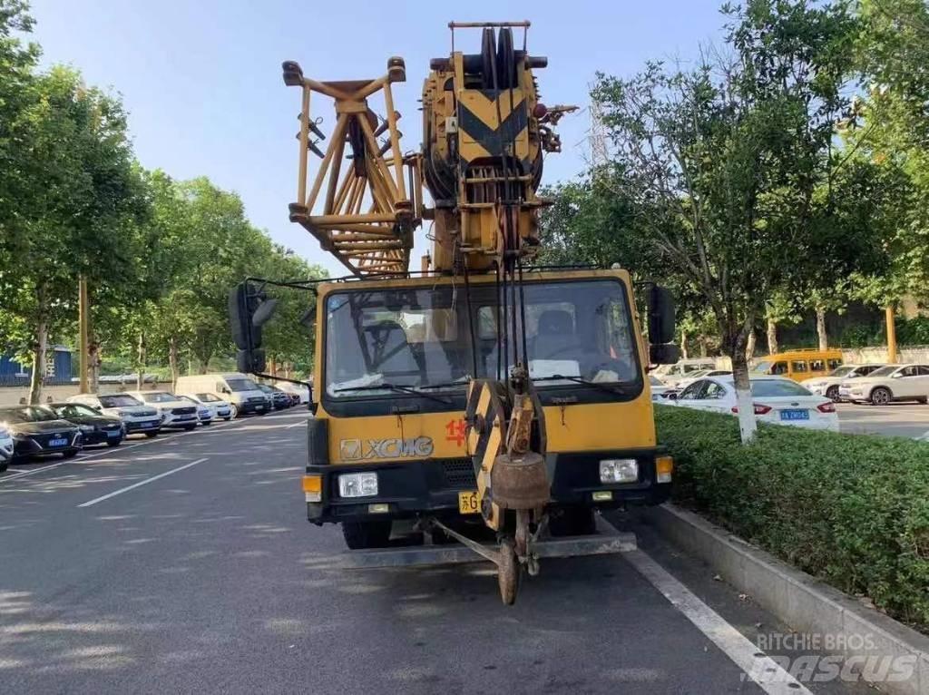 XCMG XZJ5305JQZ20 Mobiilinosturit