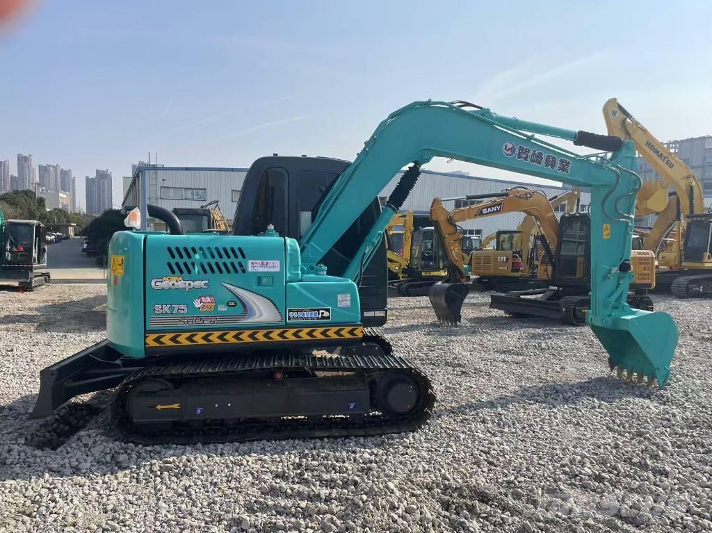 Kobelco SK75 Telakaivukoneet