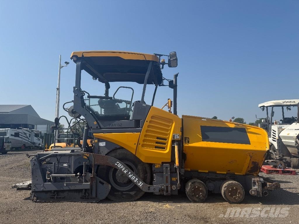 Vögele Super 1803-3i Asfalttikoneet