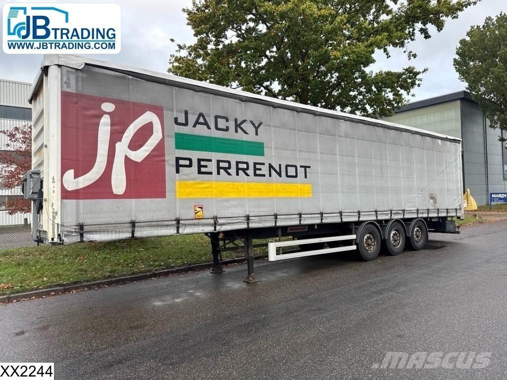 Fruehauf Tautliner Pressukapellipuoliperävaunut