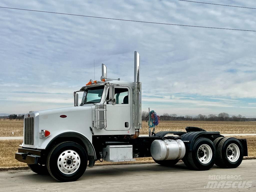 Peterbilt 367 Vetopöytäautot