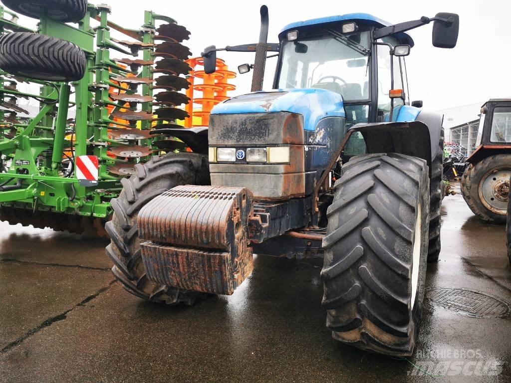 New Holland TM 190 Traktorit