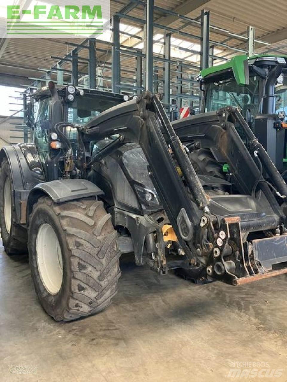 Valtra n174 Traktorit
