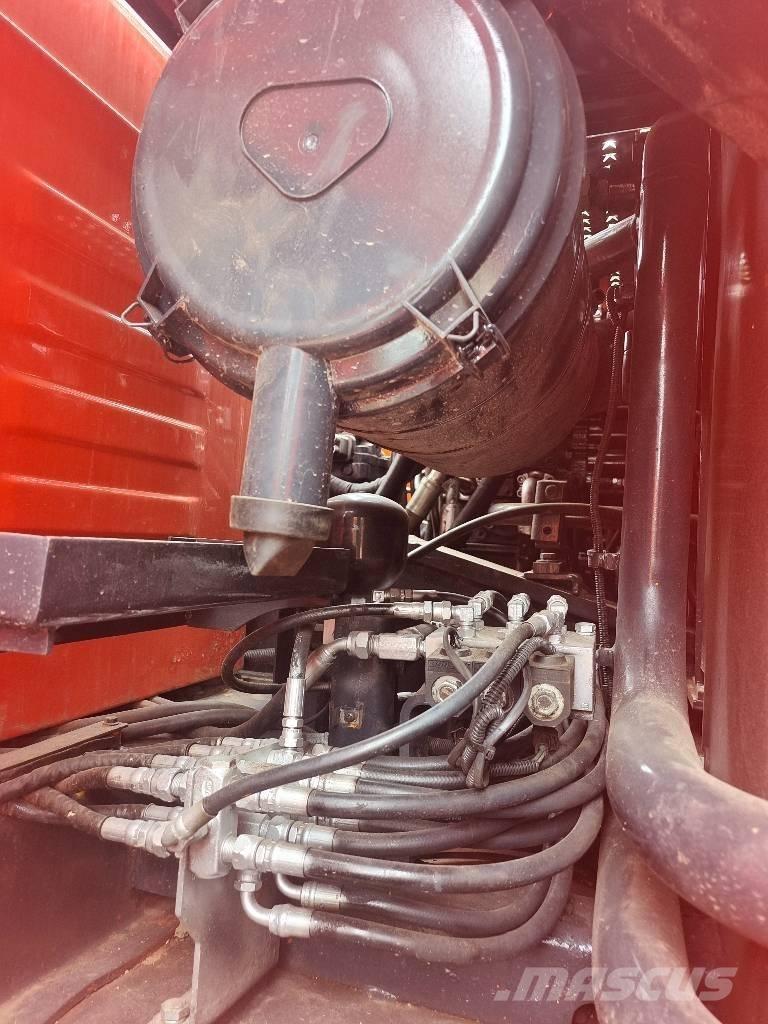 Doosan DX 225 Telakaivukoneet