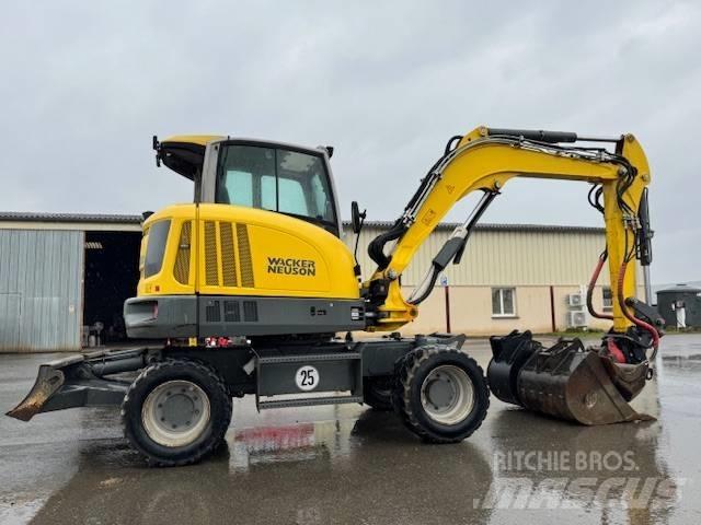 Wacker Neuson EW 65 Pyöräkaivukoneet