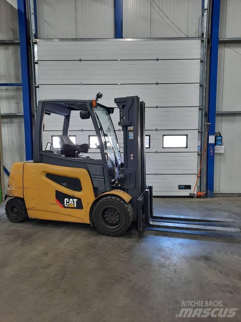 CAT EP50 2 Sähkötrukit