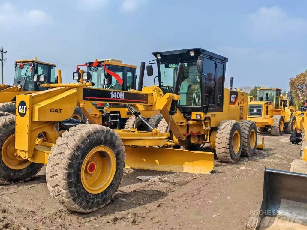 CAT 140 H Tiehöylät