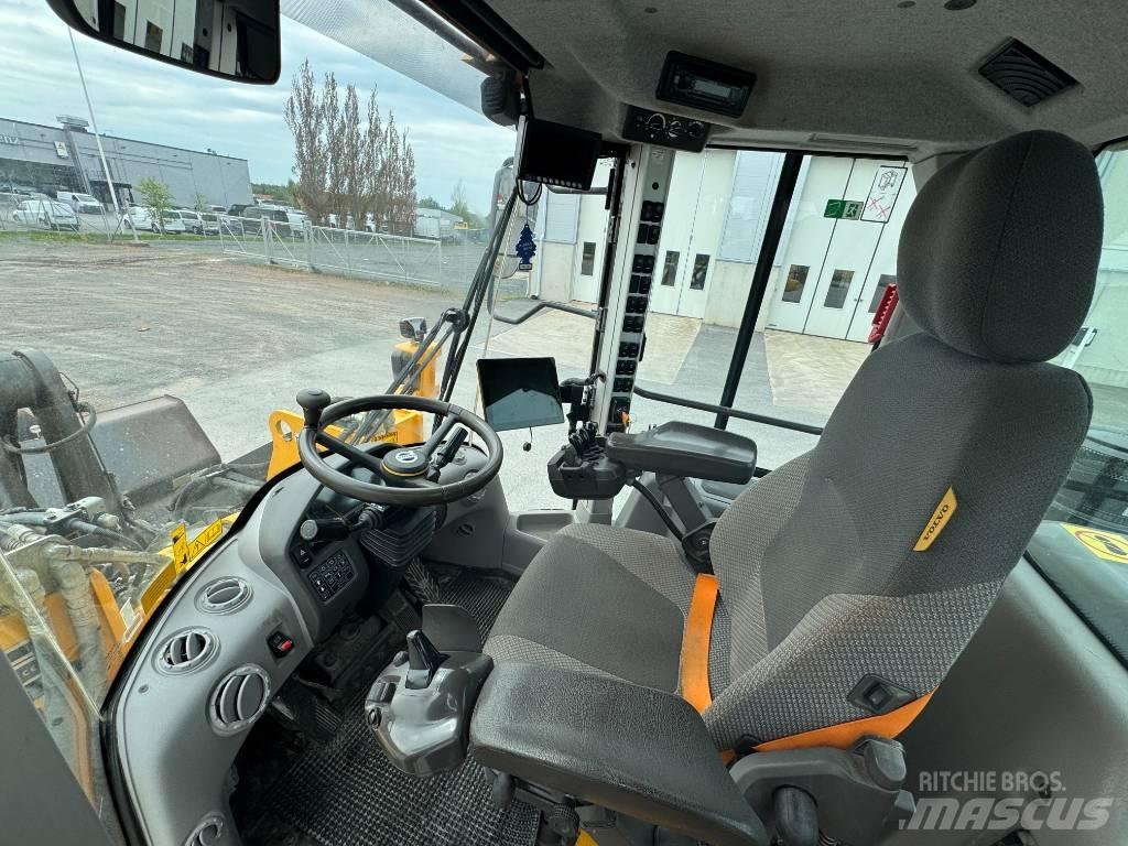 Volvo L 120 H Pyöräkuormaajat