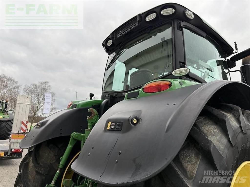 John Deere 6250 r Traktorit