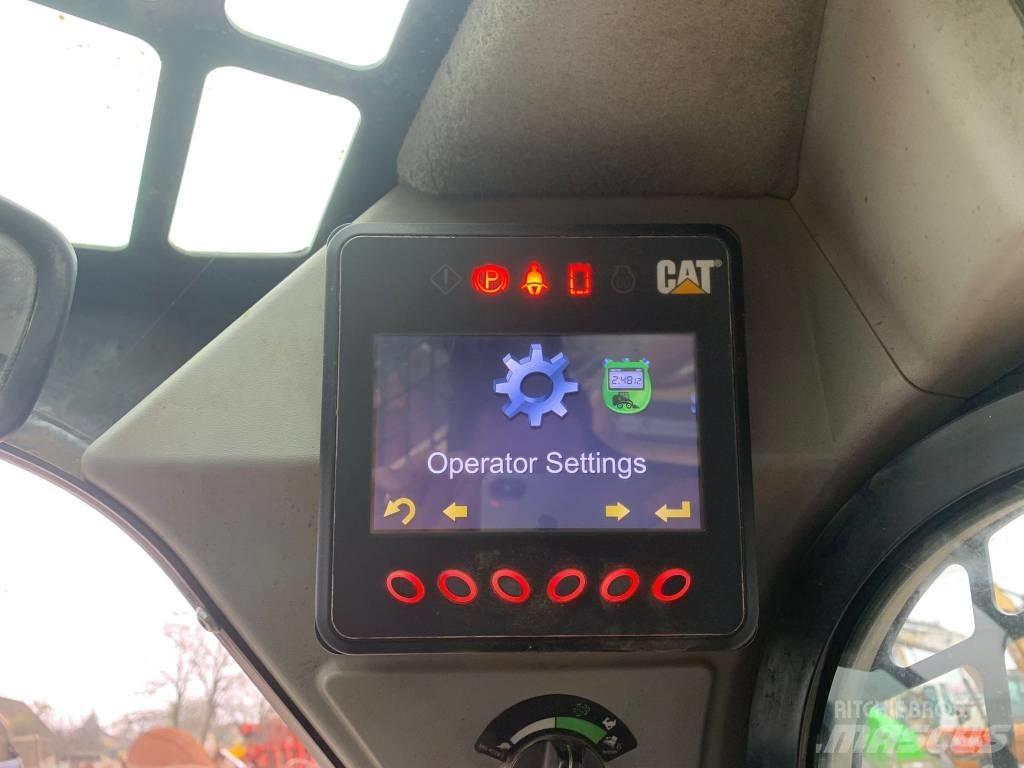 CAT 277 D Liukuohjatut kuormaajat