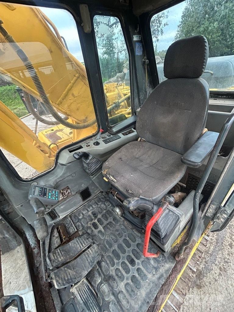 Komatsu PC 210-6K Telakaivukoneet
