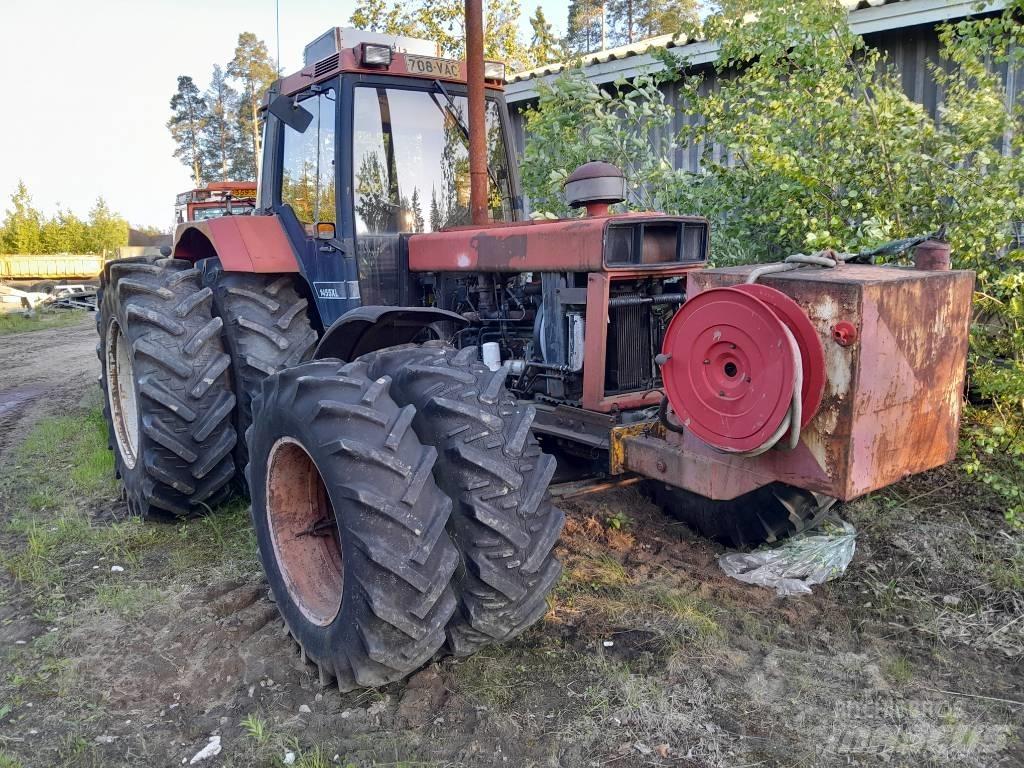 CASE 1455 Traktorit