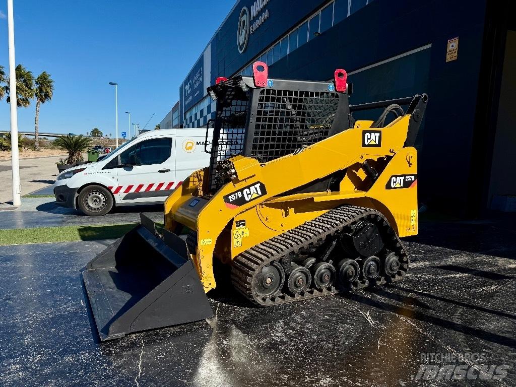 CAT 257 B Telakuormaajat