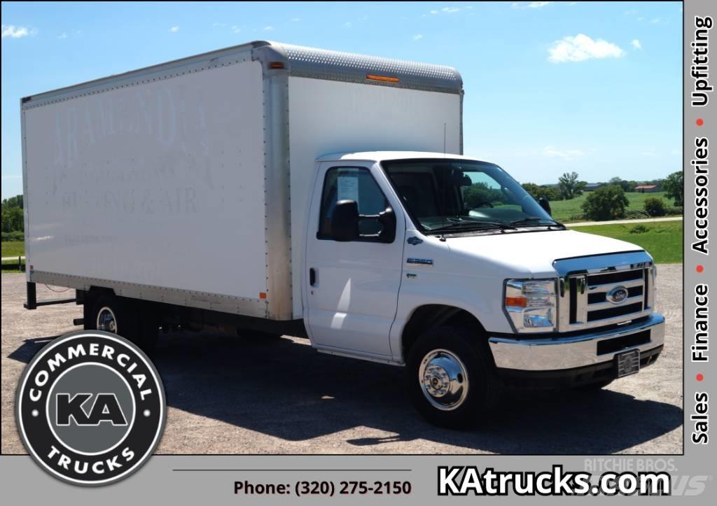 Ford E 350 SD Umpikorikuorma-autot