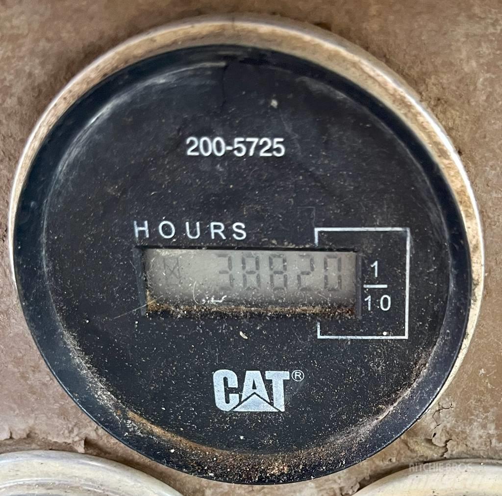CAT 773 B Vesisäiliöautot