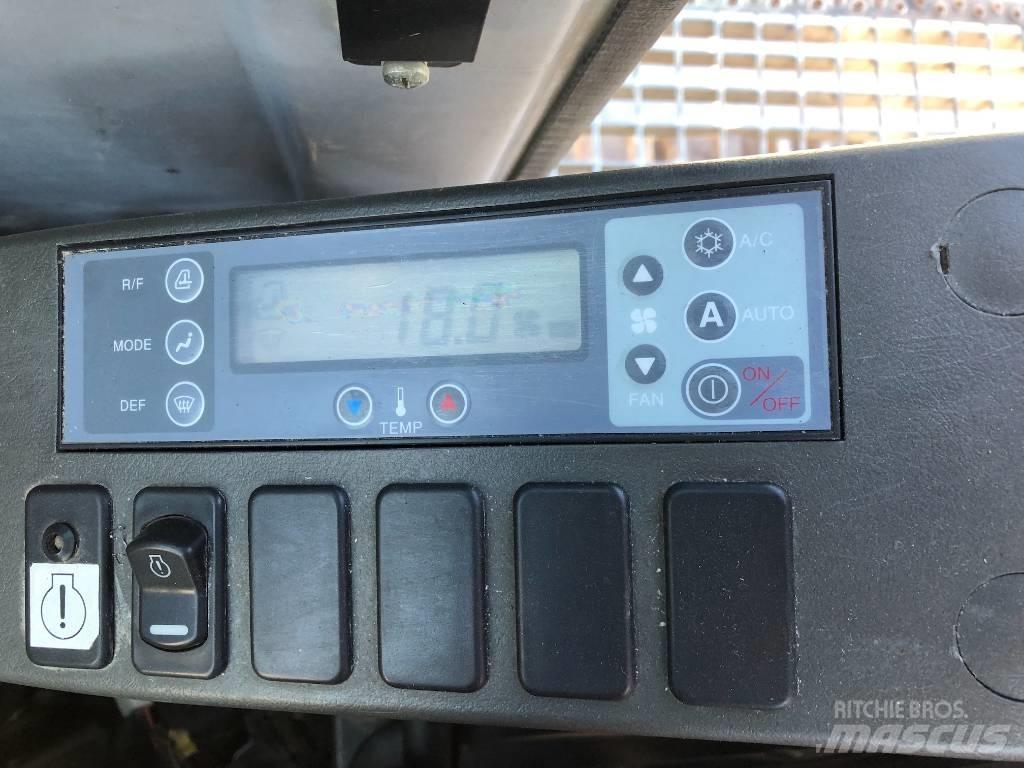 Kobelco E 305 Telakaivukoneet