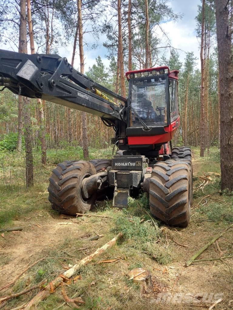 Komatsu 911.5 Harvesterit