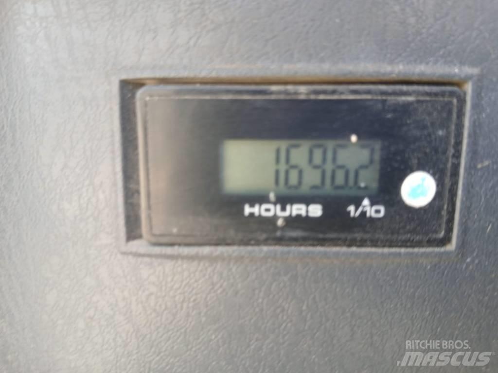 New Holland E 60 C Minikaivukoneet < 7t