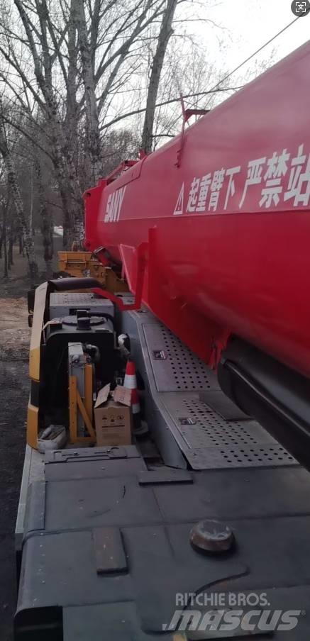 Sany SAC4000T Mobiilinosturit