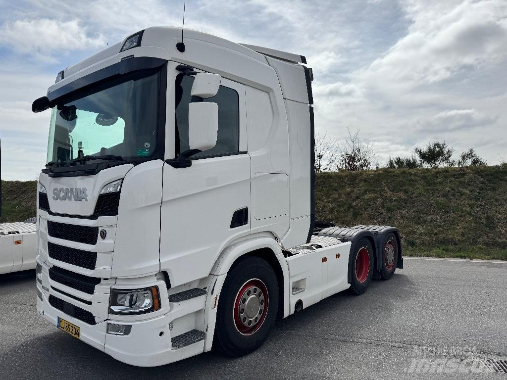 Scania R 500 Vetopöytäautot
