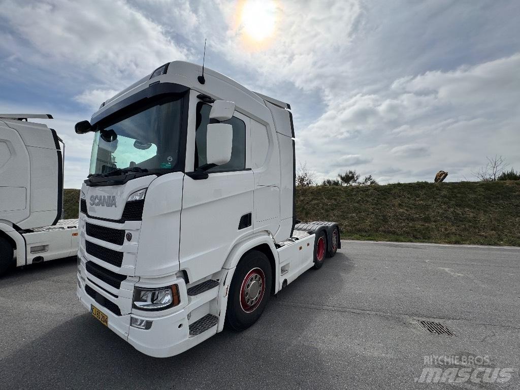 Scania R 500 Vetopöytäautot