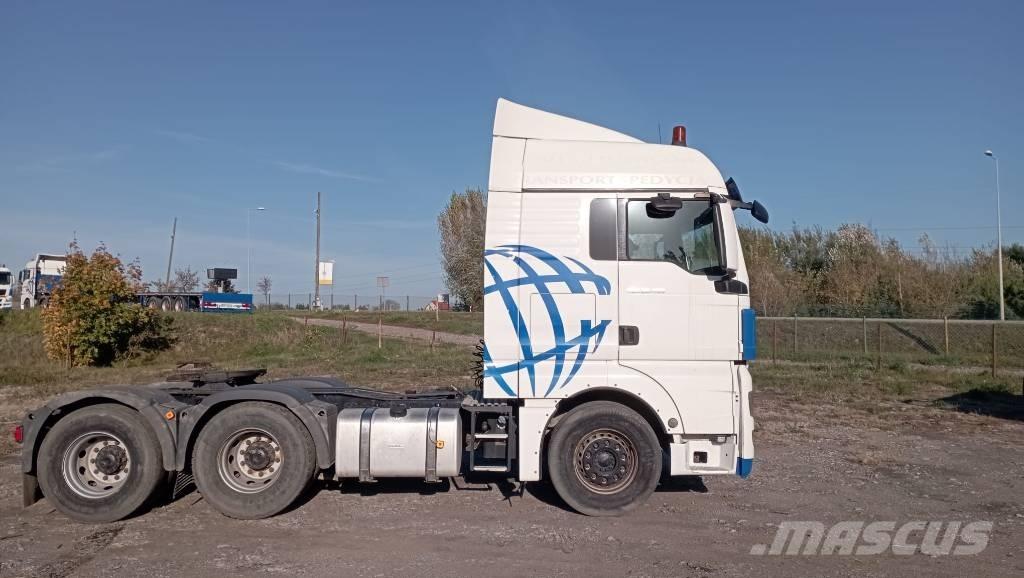 MAN TGX 26.480 Vetopöytäautot