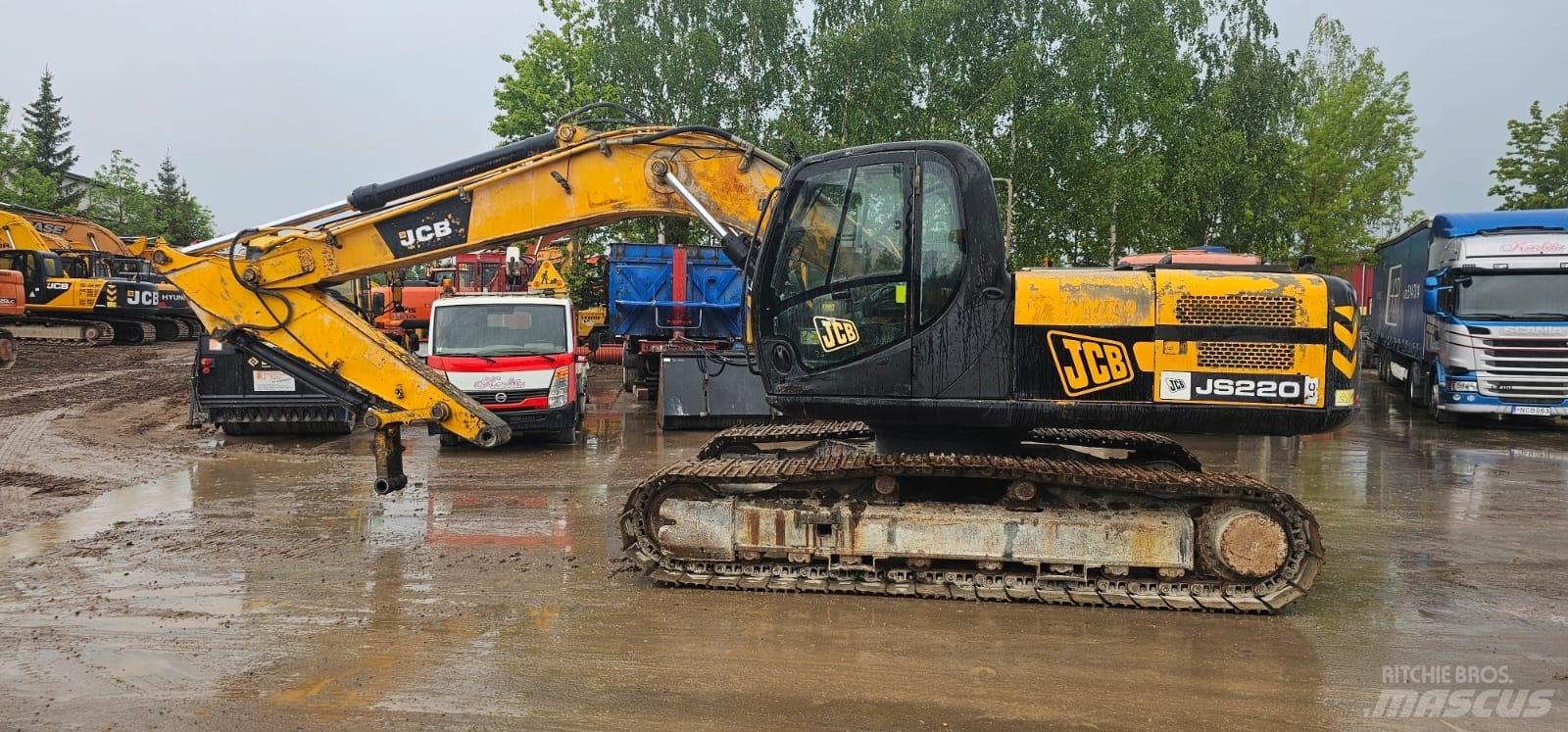 JCB JS 220 LC Telakaivukoneet