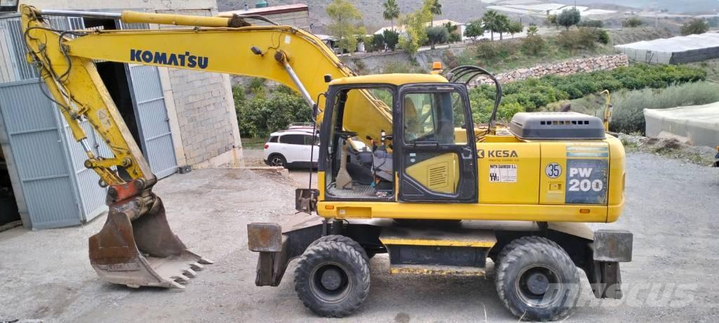 Komatsu PW 200-7 Pyöräkaivukoneet