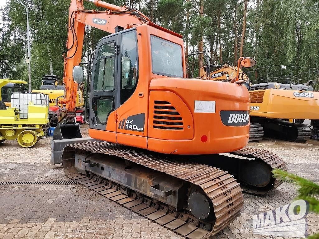 Doosan DX 140 LCR Telakaivukoneet