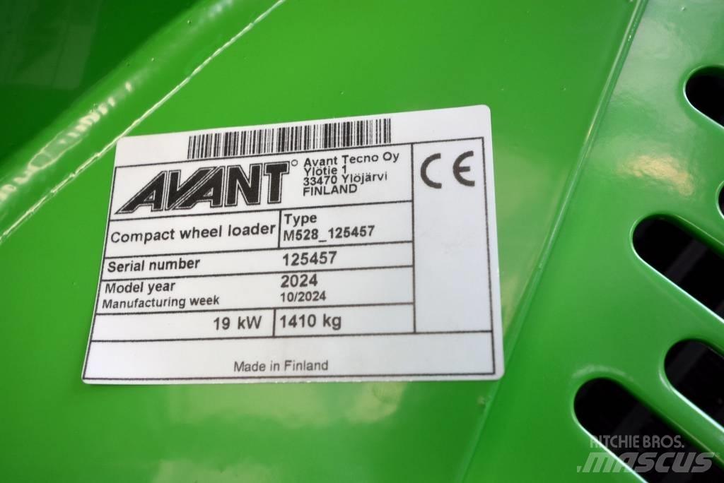 Avant 528 Pienkuormaajat