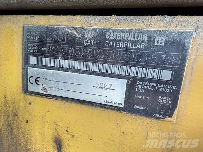 CAT 325 DLN Erikoiskaivinkoneet