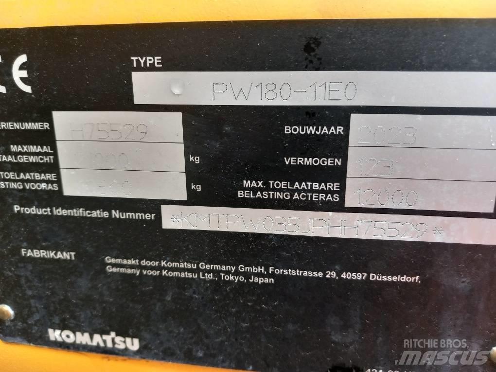 Komatsu PW180-11E0 Pyöräkaivukoneet