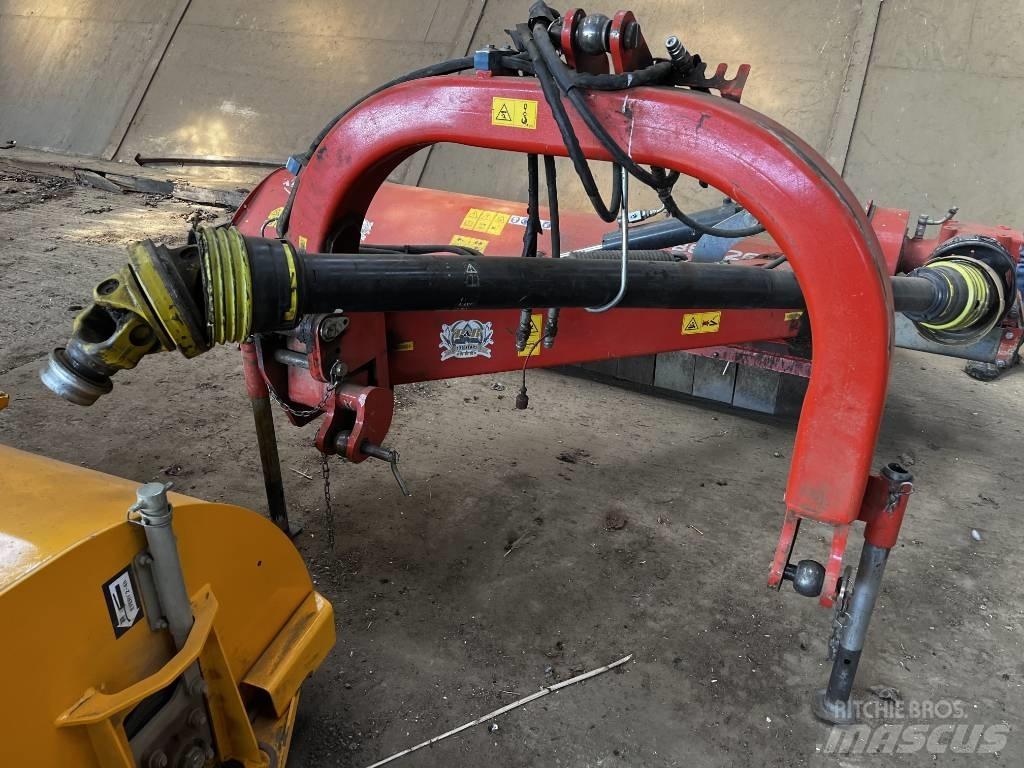Kuhn TBES 262 Kesantoleikkurit ja -murskaimet