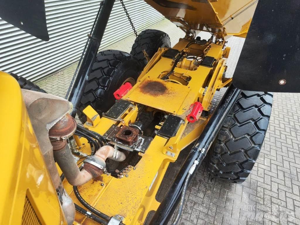 CAT 725 C2 6x6 Dumpperit