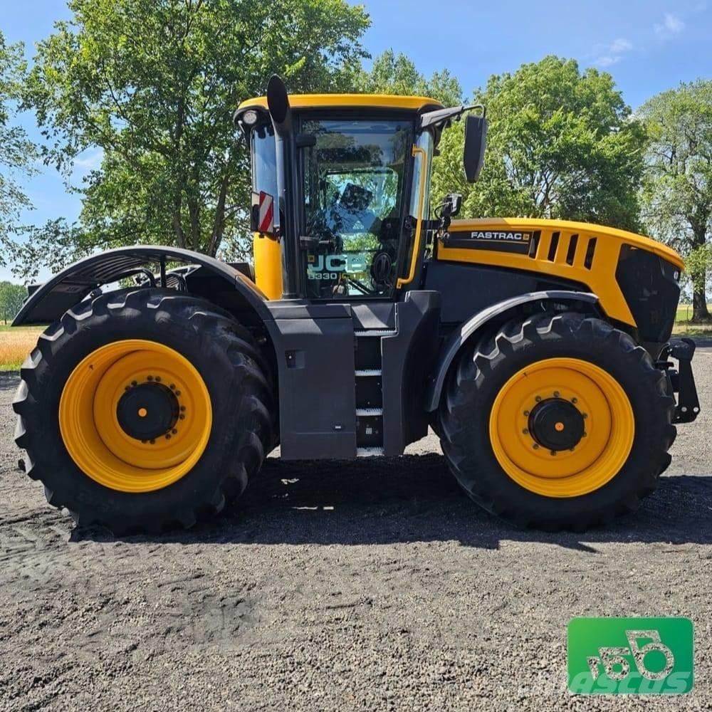JCB FASTRAC 8330 Traktorit