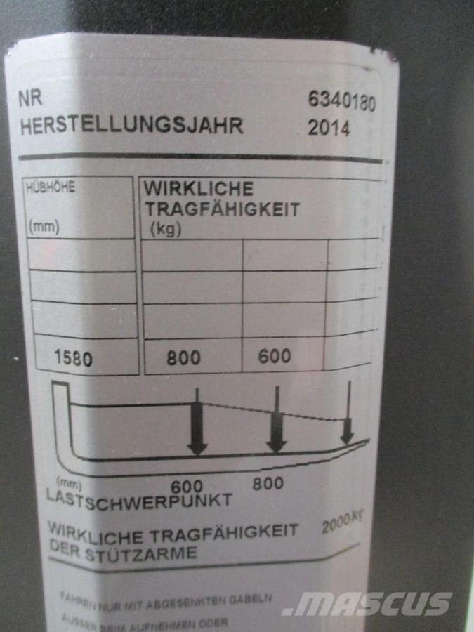 BT SWE 080L Käyden ajettavat pinoamistrukit
