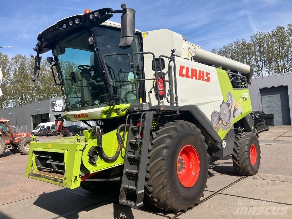 CLAAS Trion 520 Leikkuupuimurit