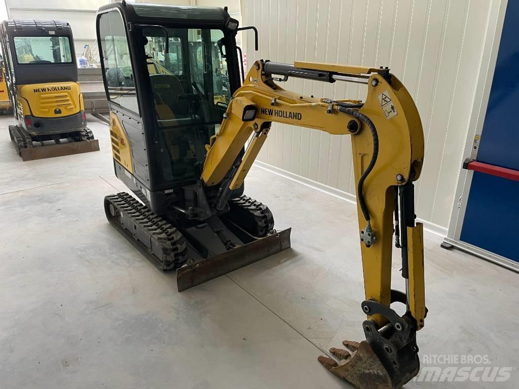 New Holland E 18 C Minikaivukoneet < 7t