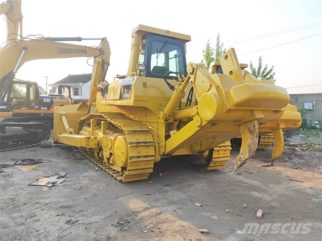 Komatsu D155AX-5 Telaketjupuskutraktorit