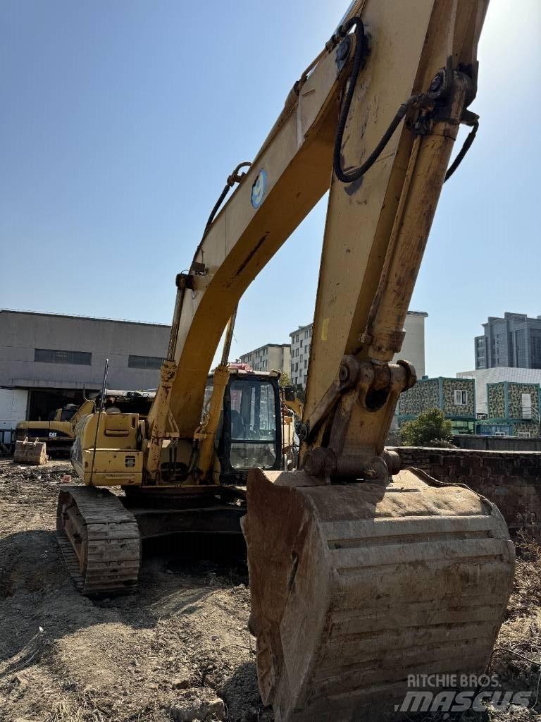 CAT 330C Telakaivukoneet