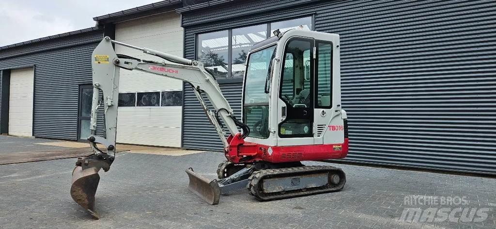 Takeuchi TB016 Minikaivukoneet < 7t