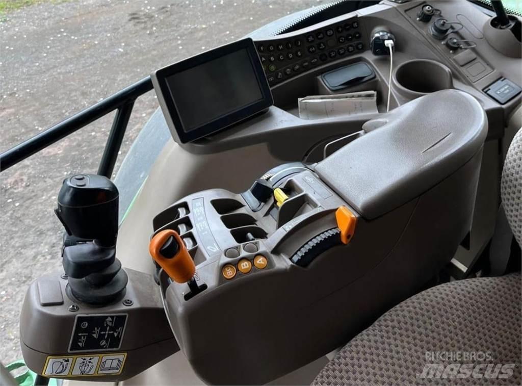 John Deere 6210R Traktorit