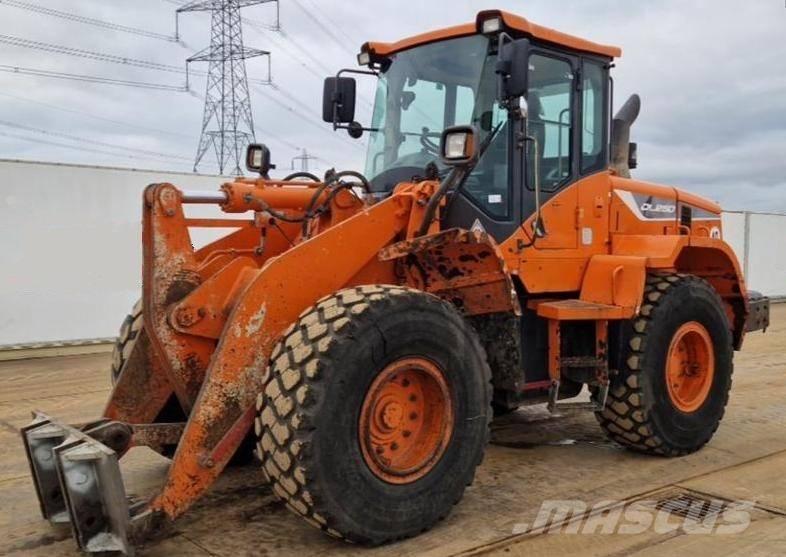 Doosan DL 250-5 Pienkuormaajat