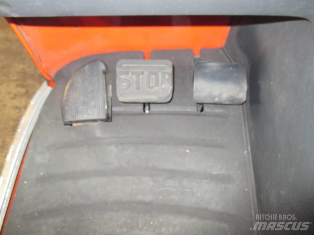 Linde R 16 HD Työntömastotrukit