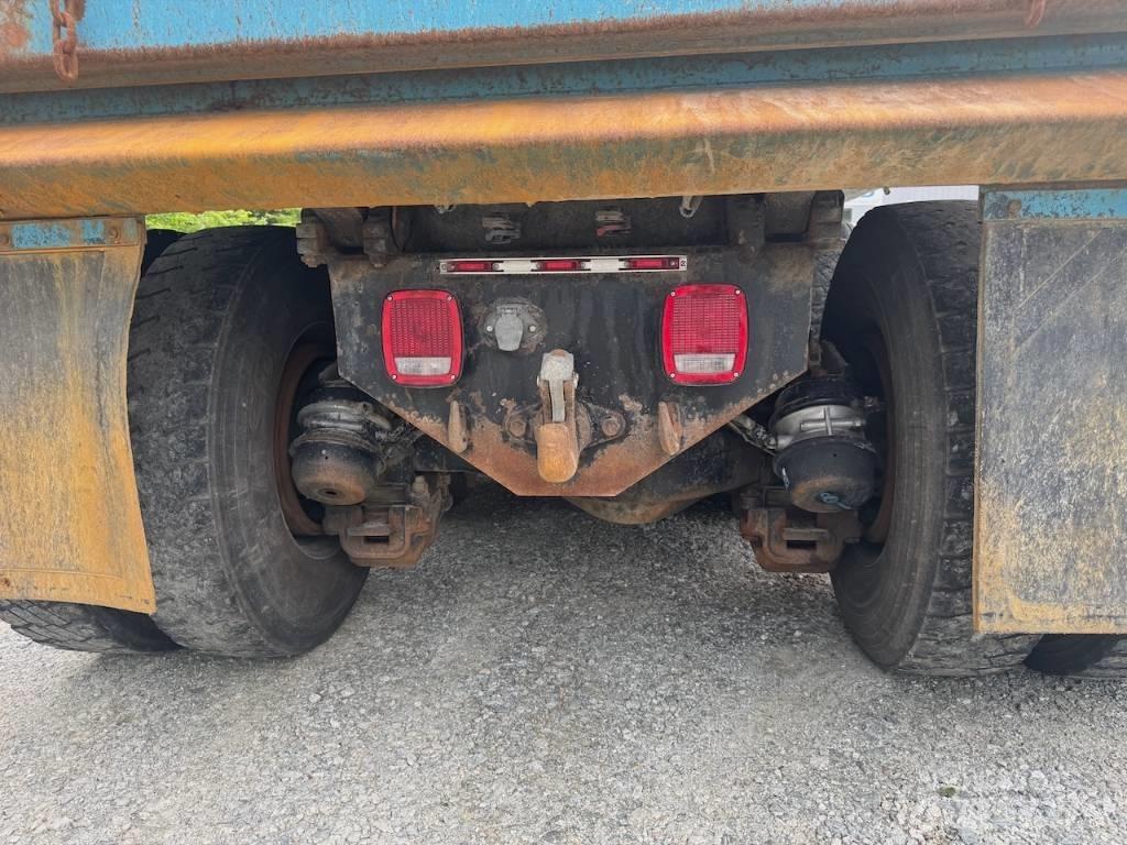 Mack Granite CT 713 Sora- ja kippiautot